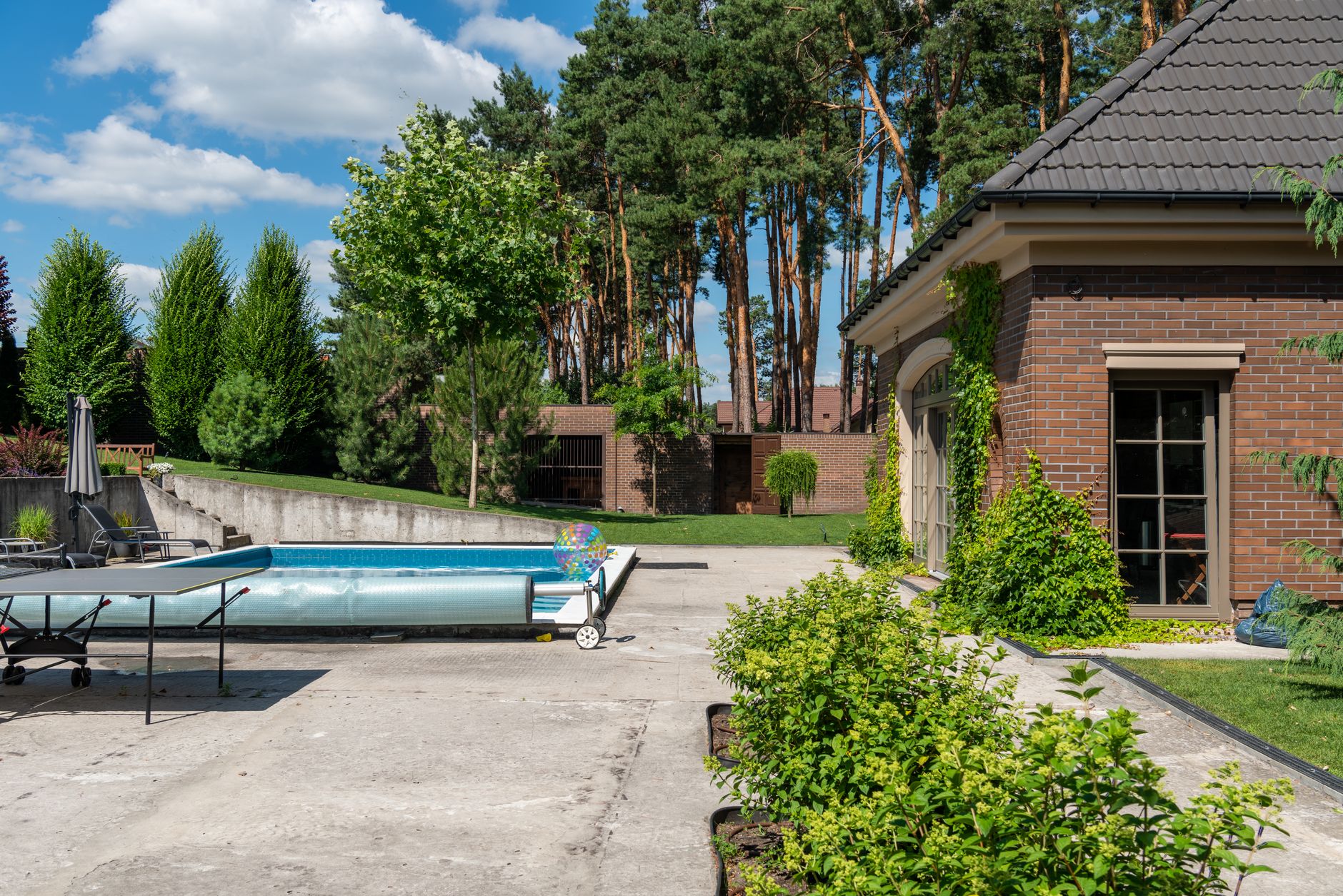 Pool Repair